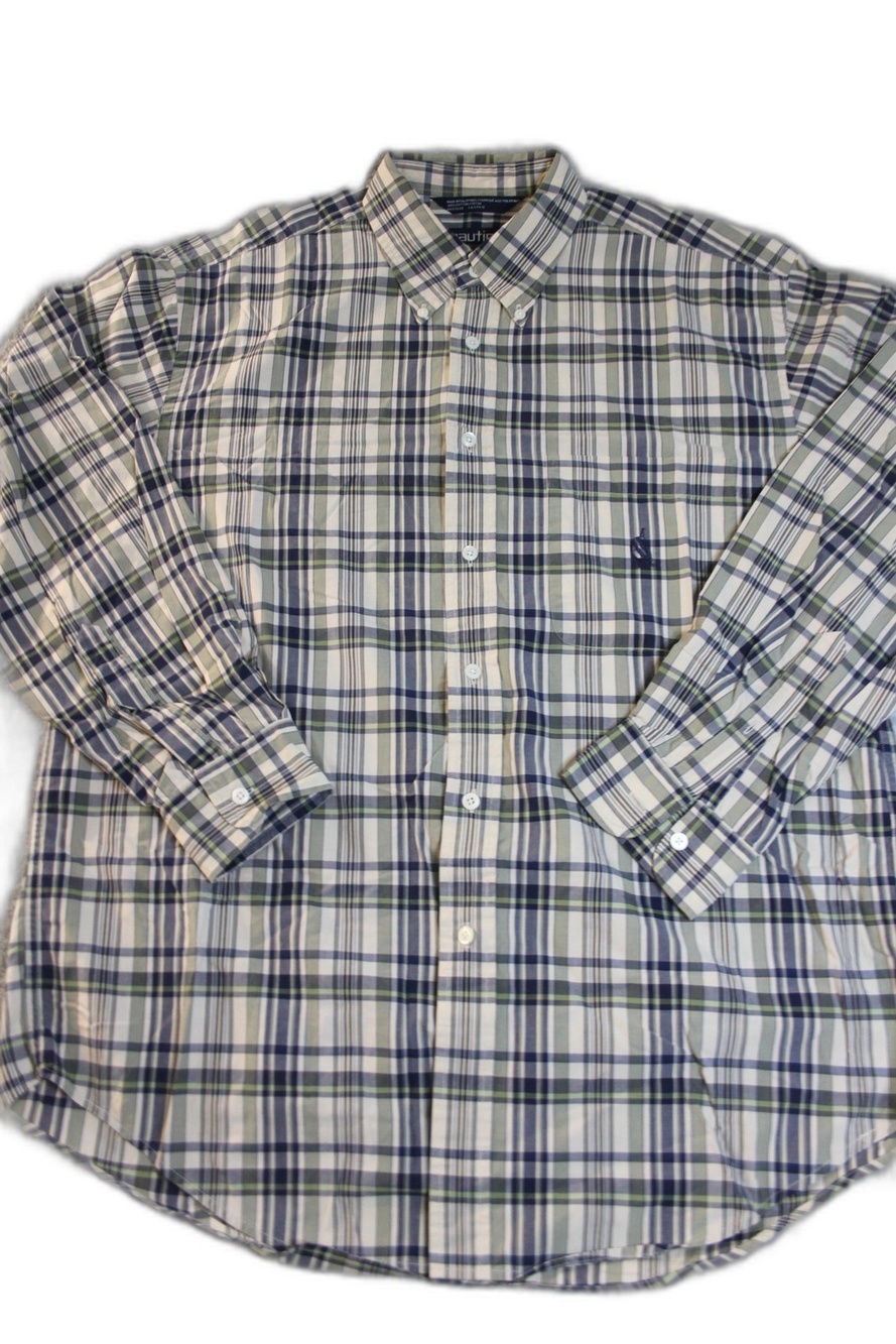 Nautica Shirt Mens L Blue Plaid Button Up Long Sleeve Classic Fit Cotton Pockets
